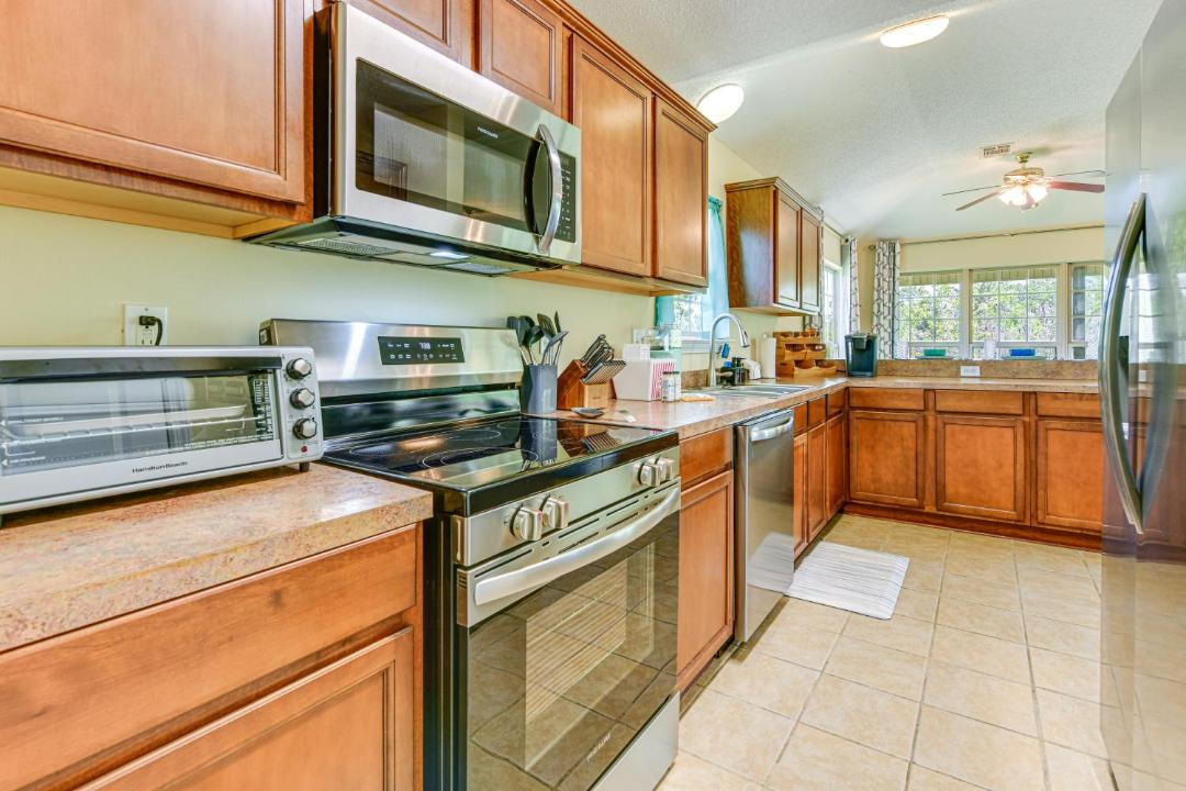 Photo of Kitchen in Shoreline Park