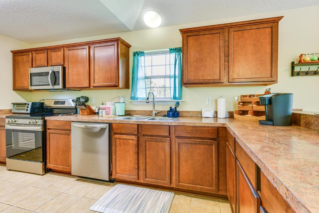 Photo of Kitchen in Shoreline Park