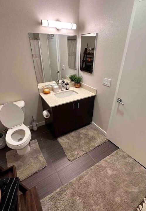 Photo of Bathroom in Hollywood