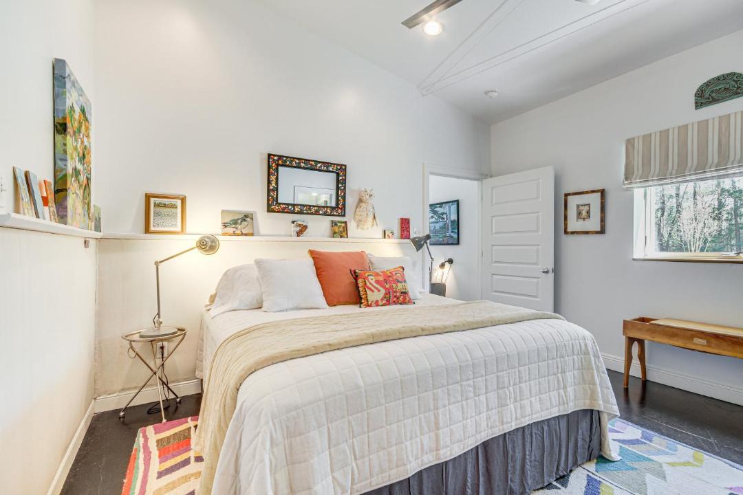 Photo of Bedroom in Latimer
