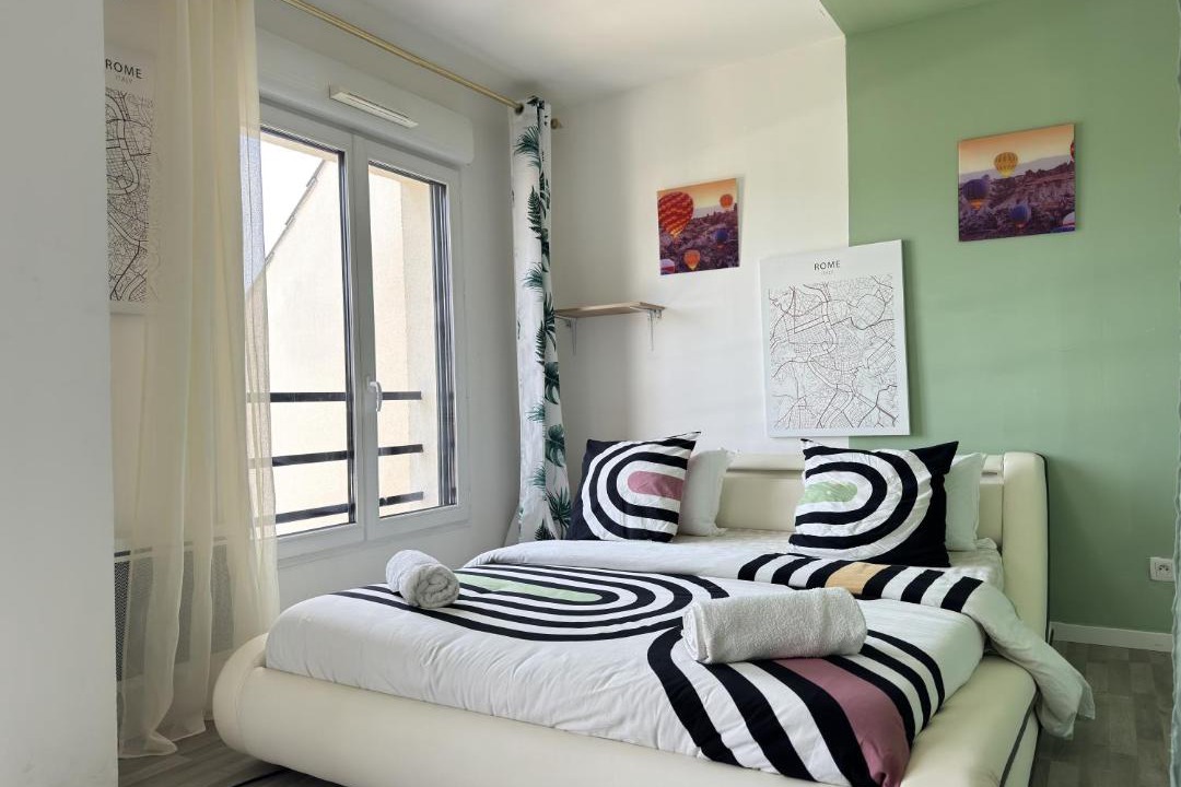 Photo of Bedroom in Antony