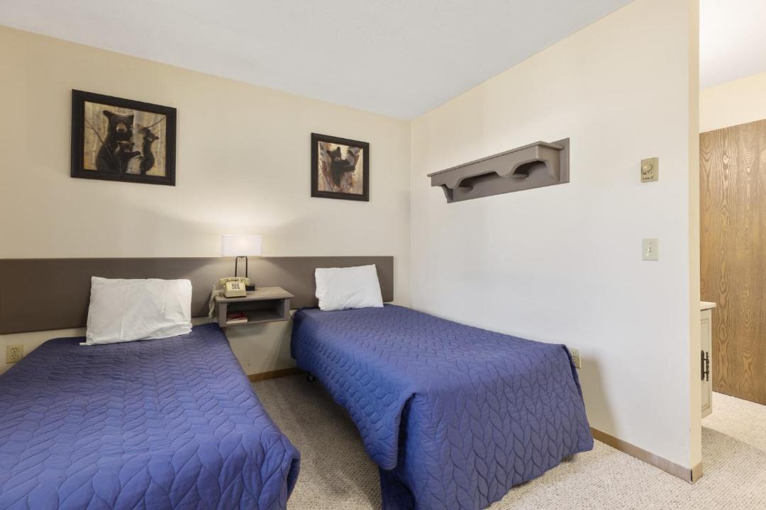 Photo of Bedroom in Breezy Point