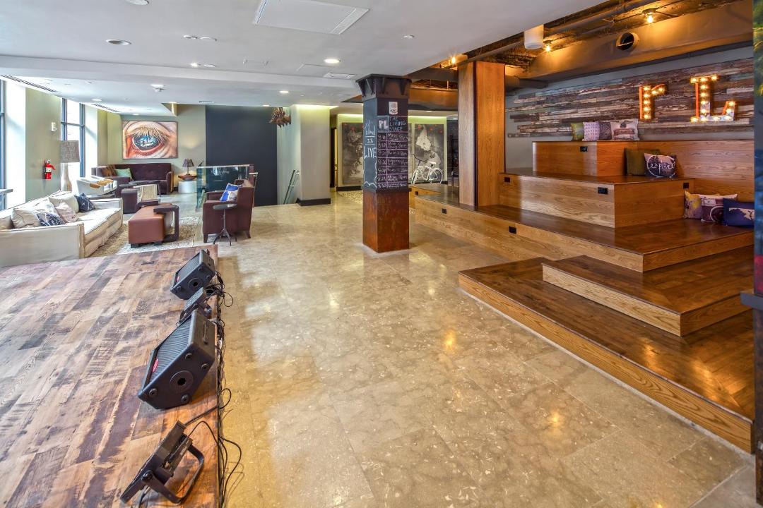 Photo of Livingroom in Downtown Baltimore
