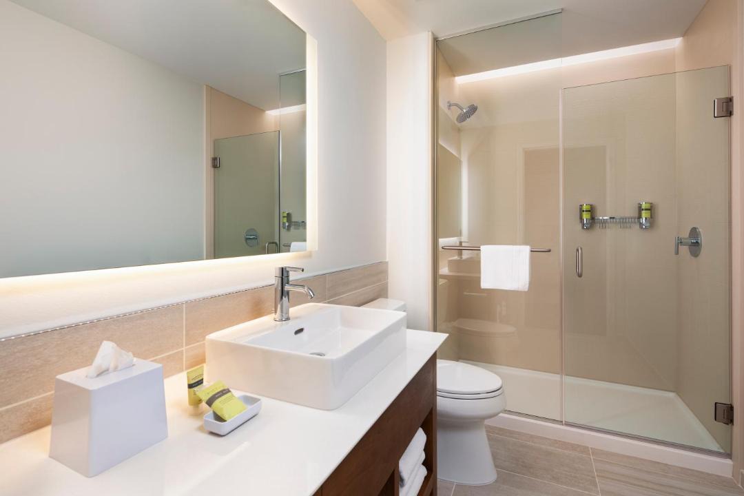 Photo of Bathroom in Warehouse District