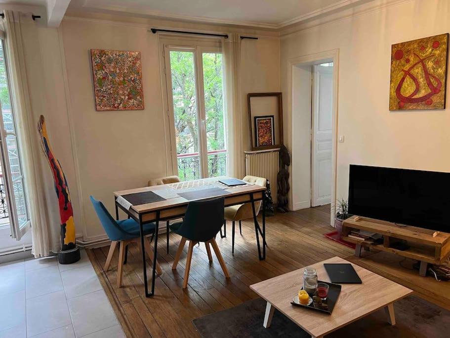 Photo of Others in Clignancourt