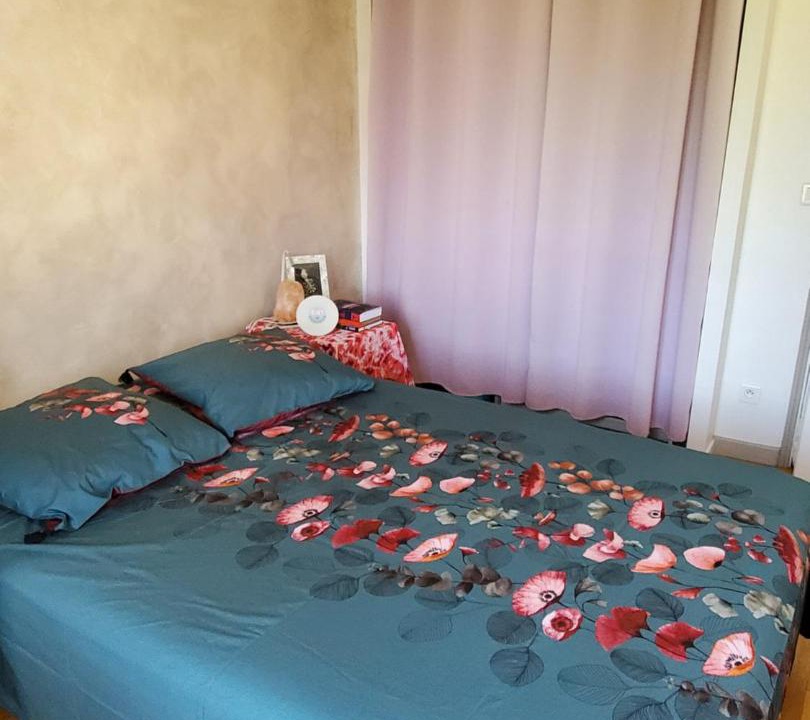 Photo of Bedroom in Le Chesnay