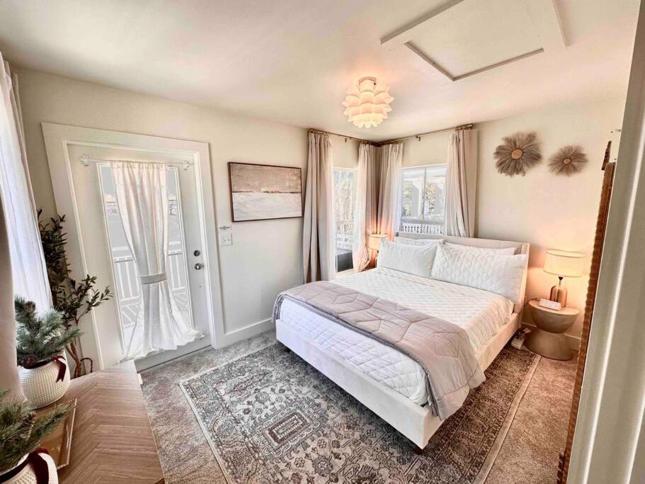 Photo of Bedroom in Ocean Springs