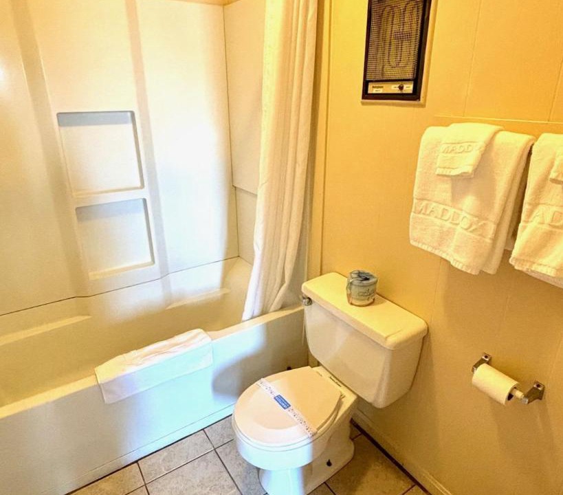 Photo of Bathroom in Chincoteague