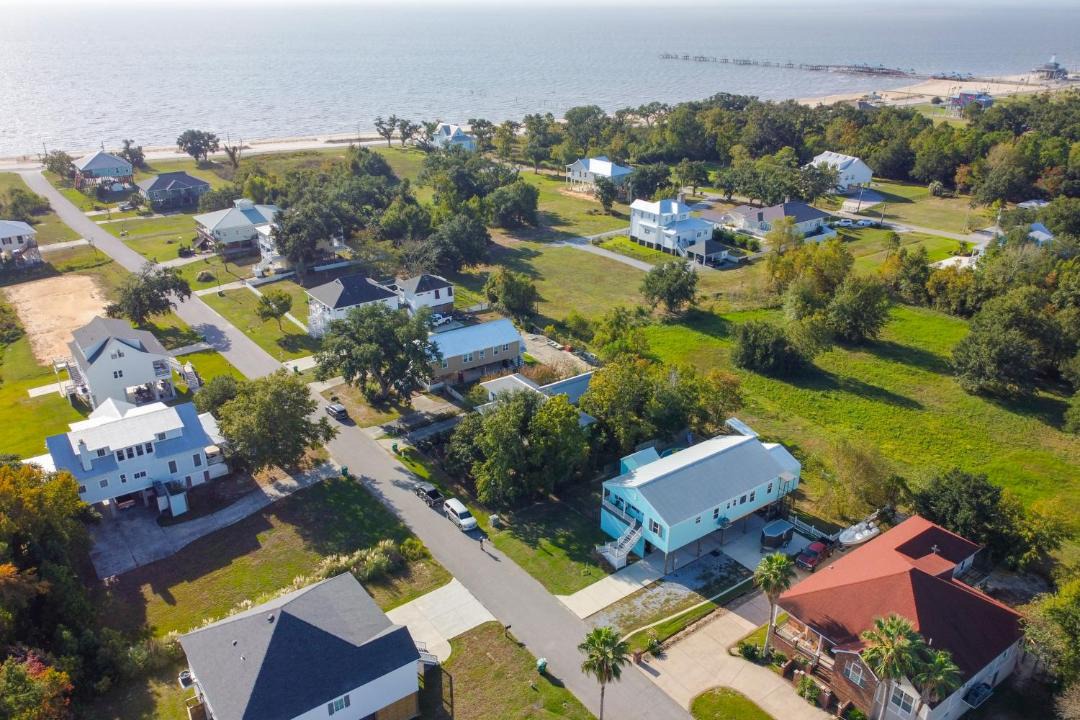 Photo of Others in Waveland