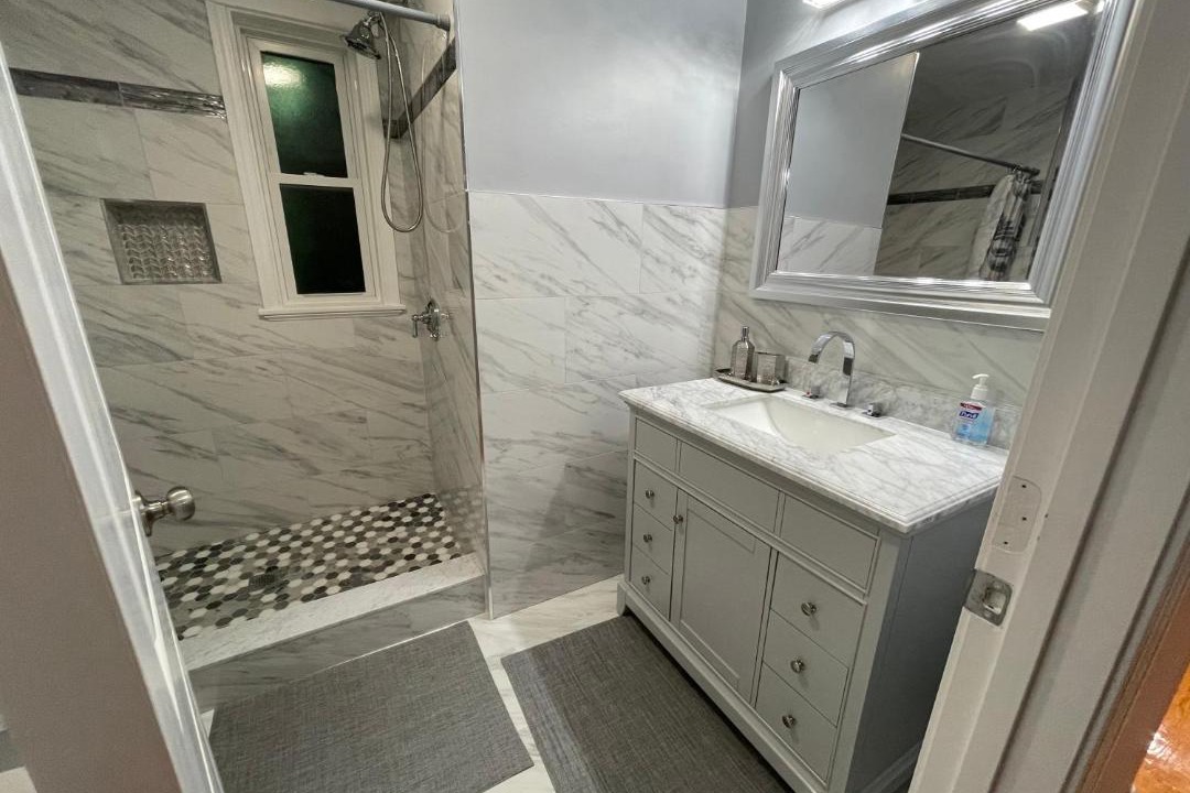 Photo of Bathroom in Dudley - Brunswick King