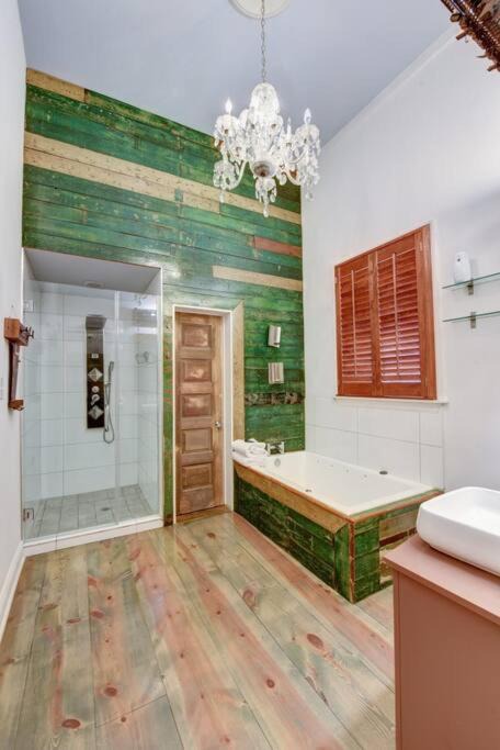 Photo of Bathroom in Faubourg Marigny