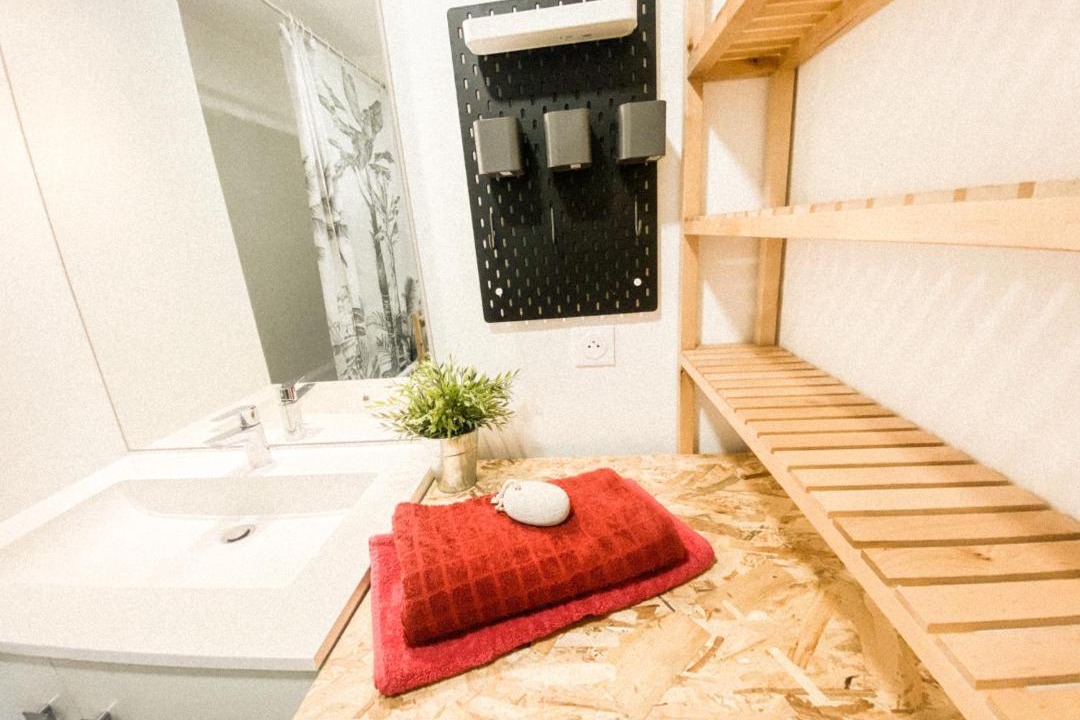 Photo of Bathroom in Vaires-sur-Marne
