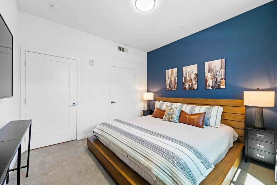 Photo of Bedroom in Carthay Circle