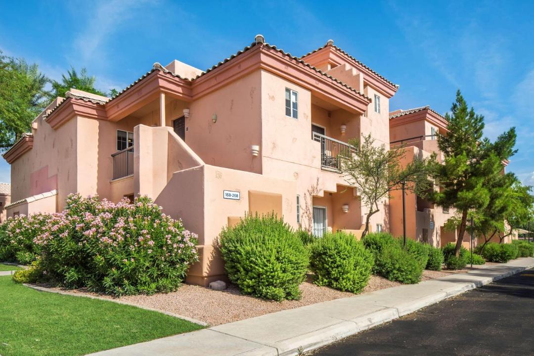 Photo of Buildings in North Scottsdale