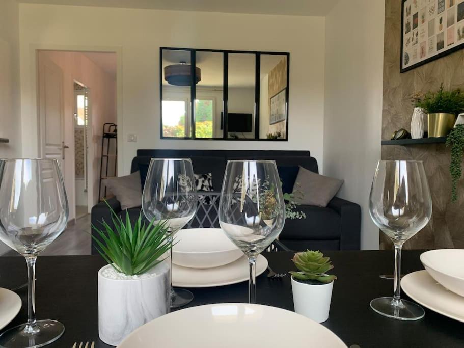 Photo of Livingroom in La Chapelle-en-Serval