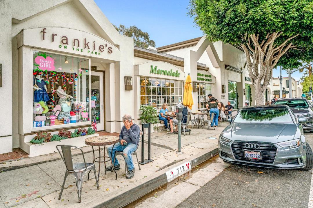 Photo of Others in Mid-City