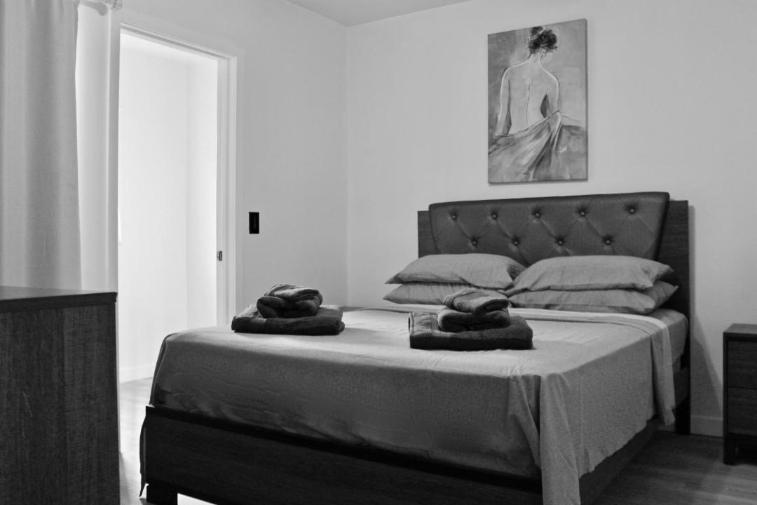 Photo of Bedroom in Mid-City