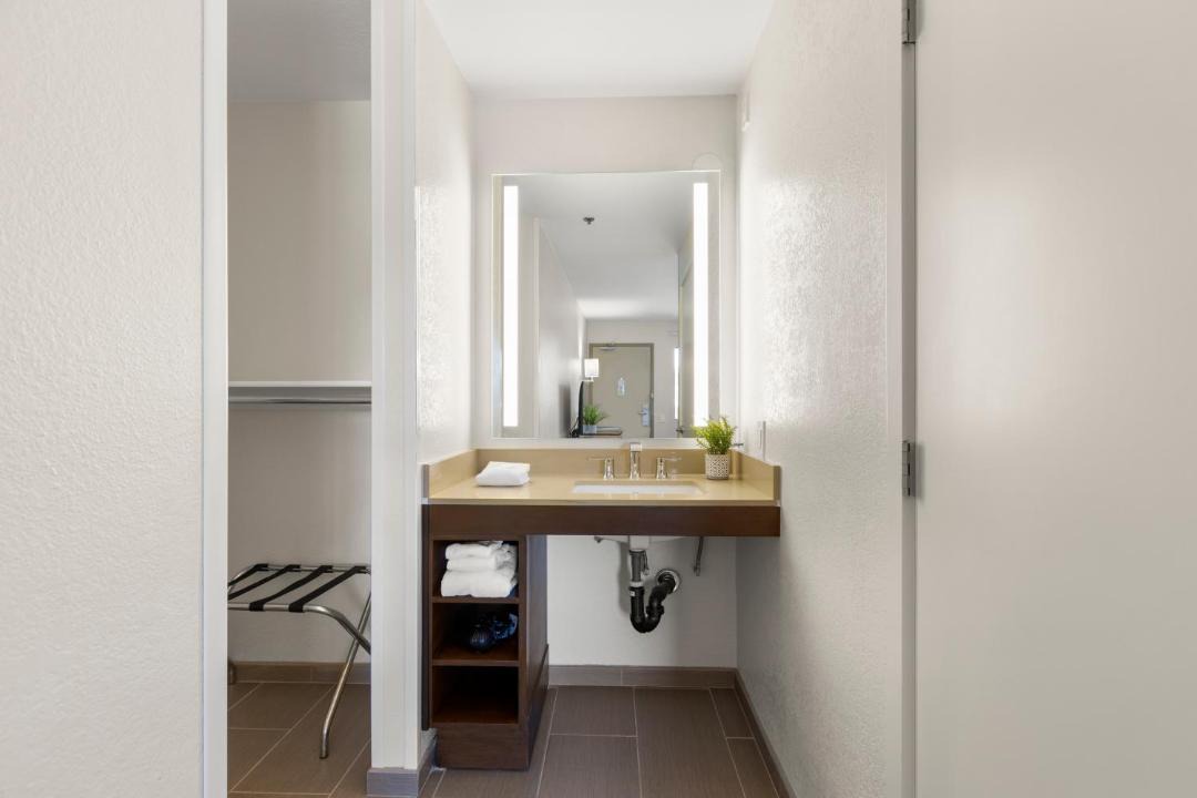 Photo of Bathroom in Camarillo