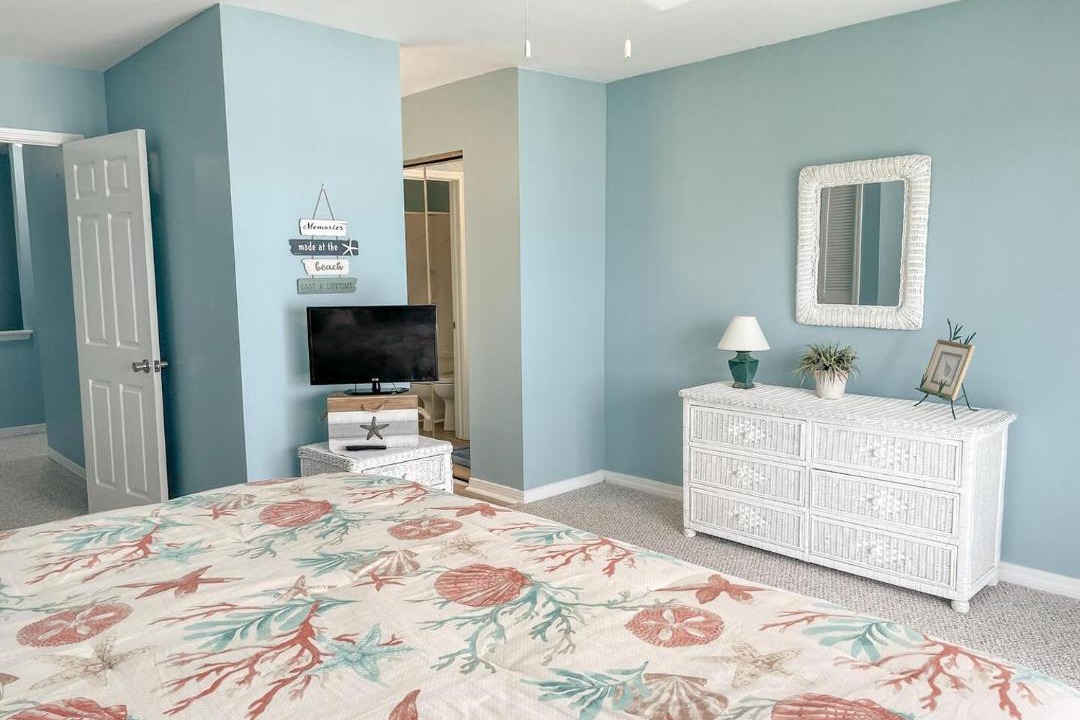 Photo of Bedroom in Dauphin Island