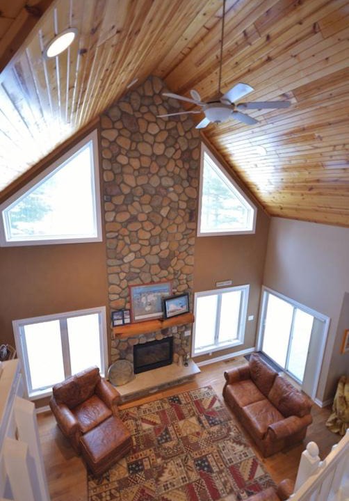 Photo of Livingroom in Redgranite