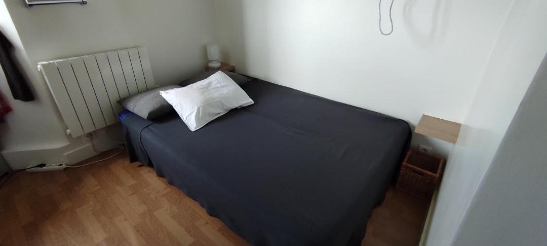 Photo of Bedroom in Notre-Dame