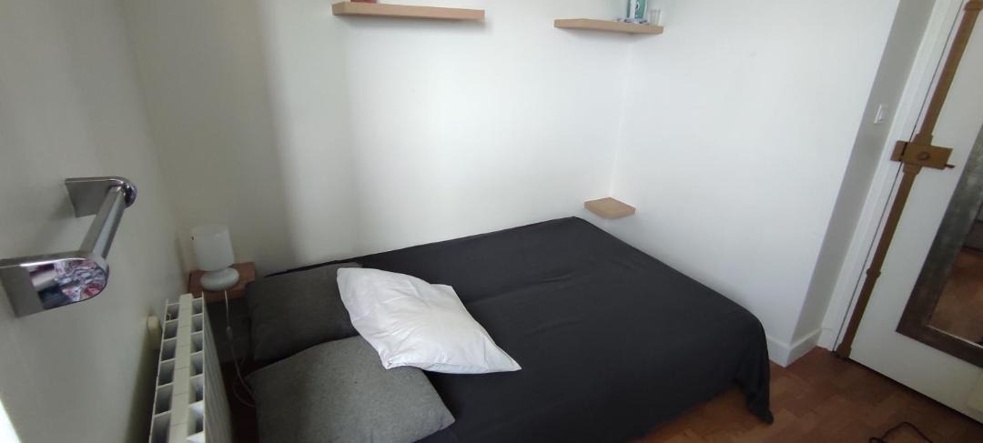Photo of Bedroom in Notre-Dame