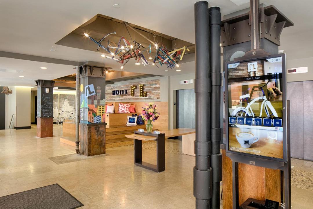 Photo of Livingroom in Downtown Baltimore