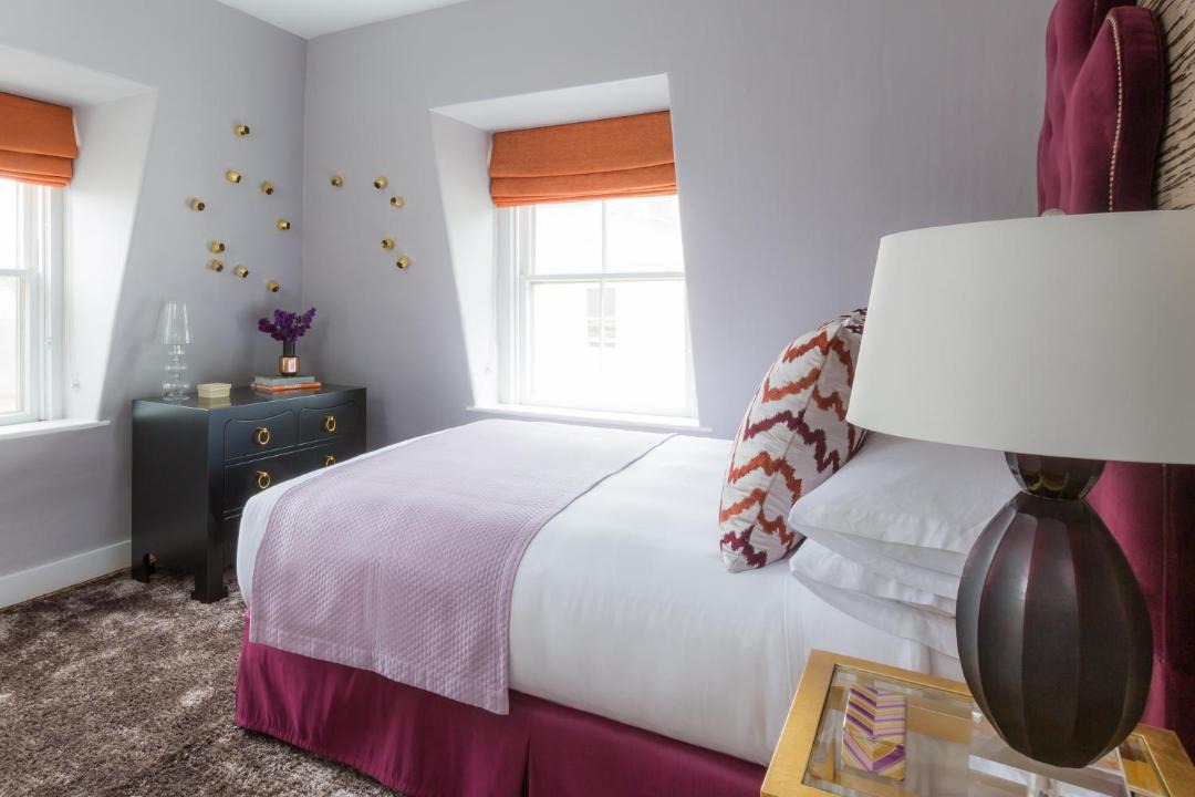 Photo of Bedroom in Top of the Hill