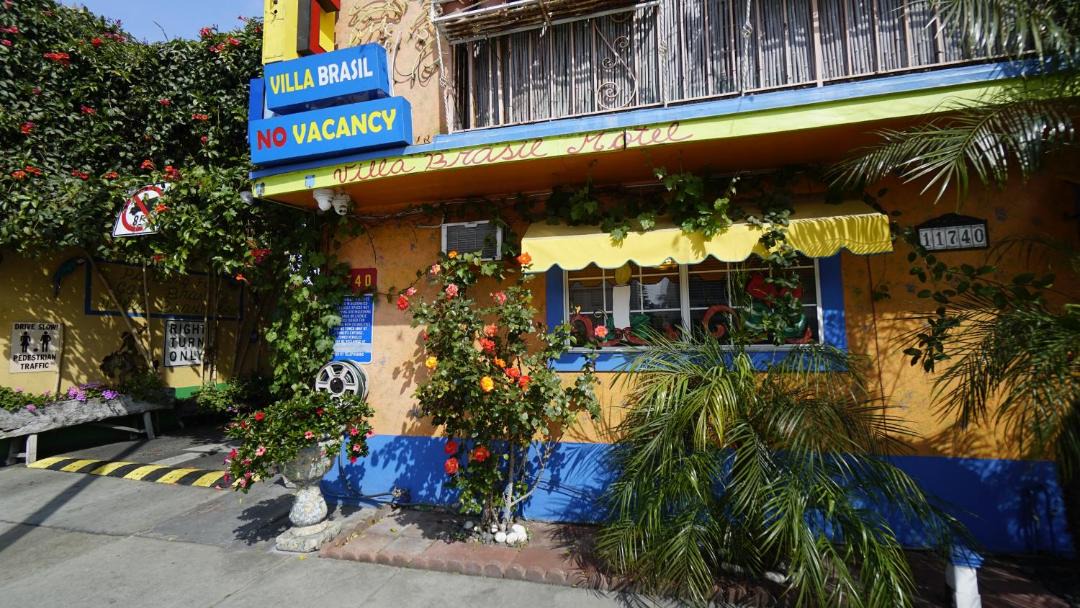 Photo of Others in Del Rey