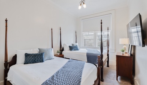 Signature Suite, 2 Bedrooms, Non Smoking, Kitchen