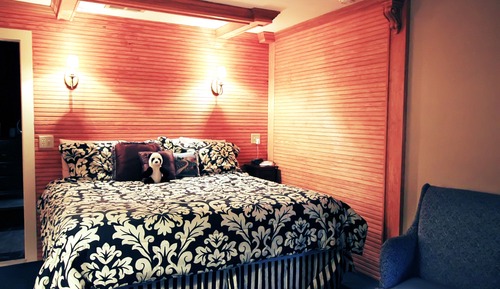 Standard Room, 1 Queen Bed