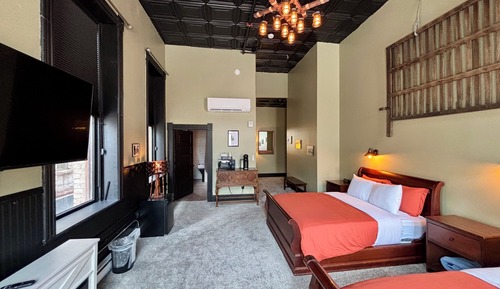 Bert Enger Suite #11