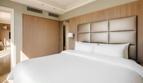 Panoramic Suite