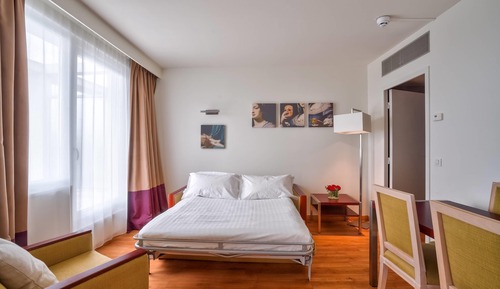 Standard Room, 1 King Bed with Sofa bed, Non Smoking
