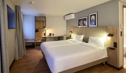 Standard Room, Multiple Beds