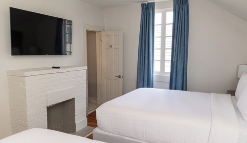 Deluxe Room, 2 Queen Beds