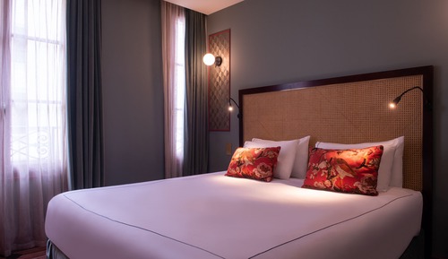 Double Room (La Môme)