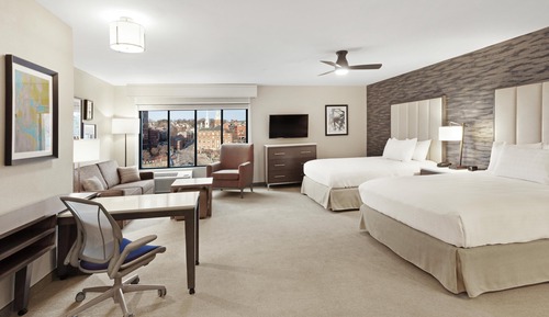 Studio, 2 Queen Beds, Accessible, River View (Bathtub)