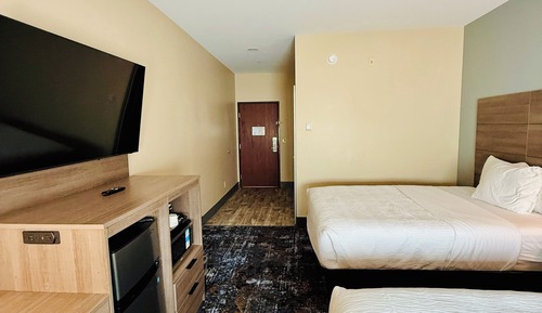 Room, 2 Queen Beds, Accessible (Mobility/Hearing Impaired Accessible)