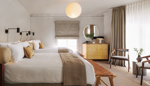 Standard Room, 2 Queen Beds (The Queen Double)