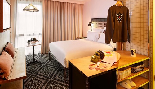 Room, 1 Double Bed, Accessible (Medium Mama)