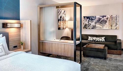 Suite, 1 King Bed