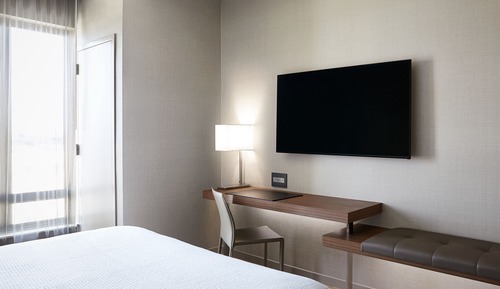 Room, 1 King Bed with Sofa bed, Hearing Accessible