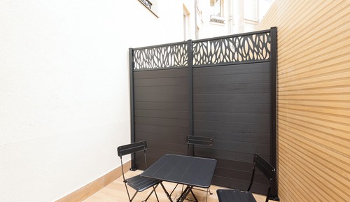 Studio Parvis de la Dame