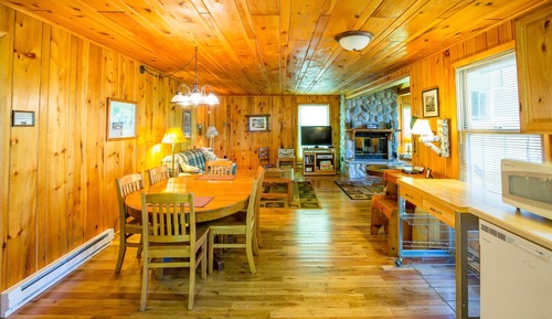 Premium Cabin, 3 Bedrooms, Fireplace, Lake View