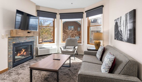 Standard Room, Fireplace, Partial Lake View
