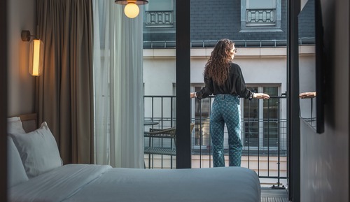 Executive Apartment, 1 Queen Bed with Sofa bed, Non Smoking, Balcony