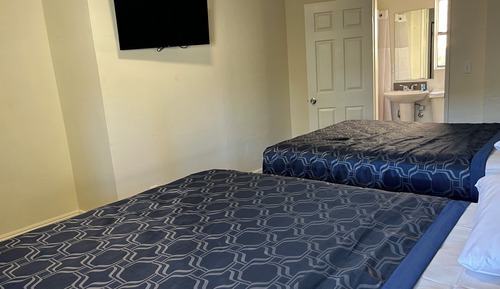 Basic Room, 2 Queen Beds