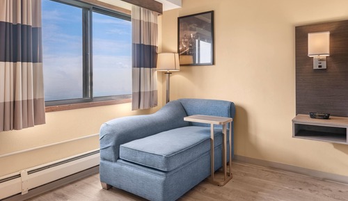 Deluxe Single Room, 1 King Bed with Sofa bed, Non Smoking