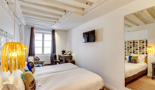 Deluxe Twin Room